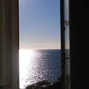 Al Piccolo Scoglio - & Breakfast Guest house